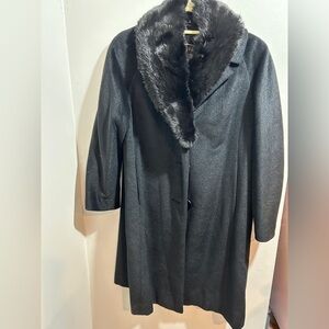 Vintage brushed cashmere coat with fur collar size S